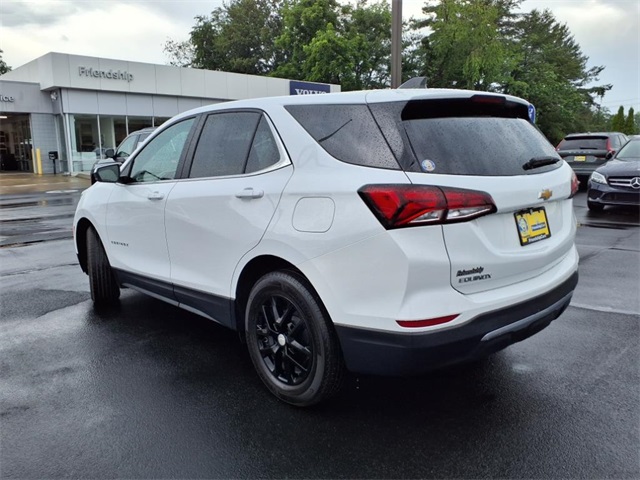 2022 Chevrolet Equinox LT photo 4