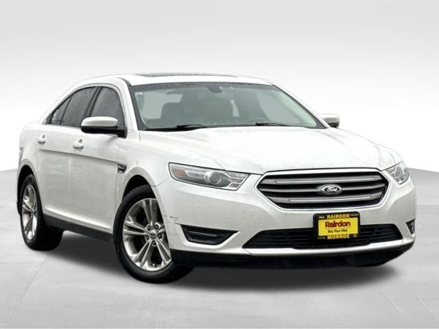 2014 Ford Taurus SEL's photo