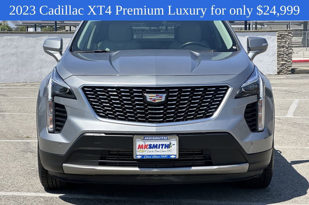 2023 Cadillac XT4 Premium Luxury photo 9