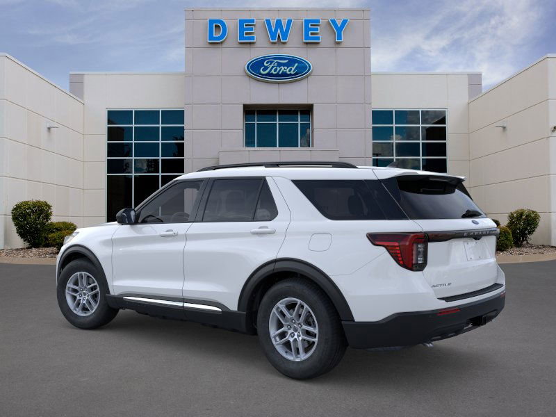 2025 Ford Explorer photo 4