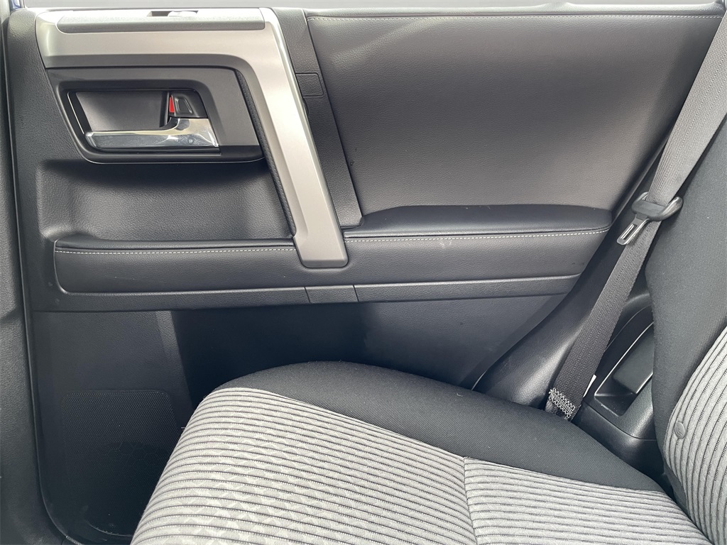 2024 Toyota 4Runner SR5 photo 20