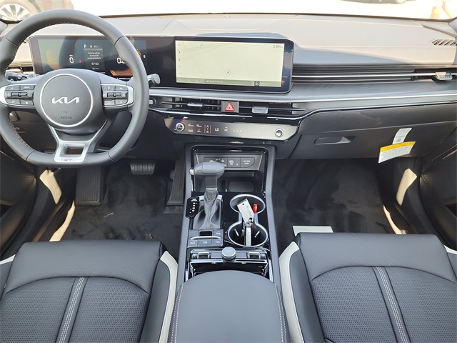 2026 Kia K5 GT-Line photo 17