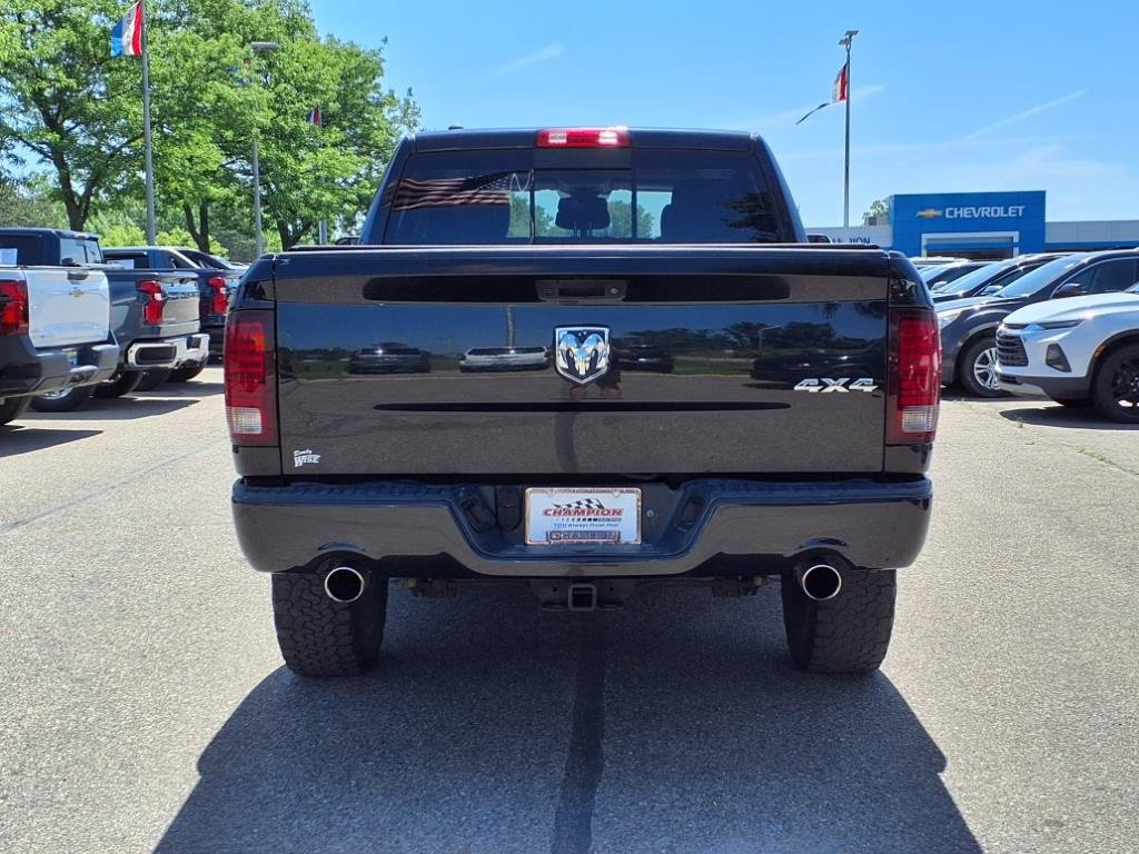 2017 Ram 1500 Sport photo 4