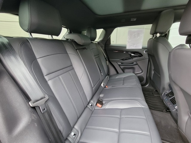 2025 Land Rover Range Rover Evoque S photo 18
