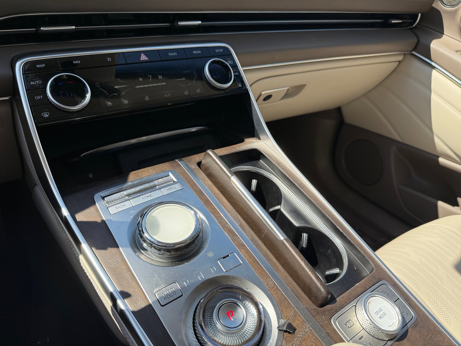 2023 Genesis GV80 3.5T Advanced photo 12