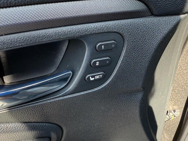 2022 Honda Ridgeline RTL photo 14