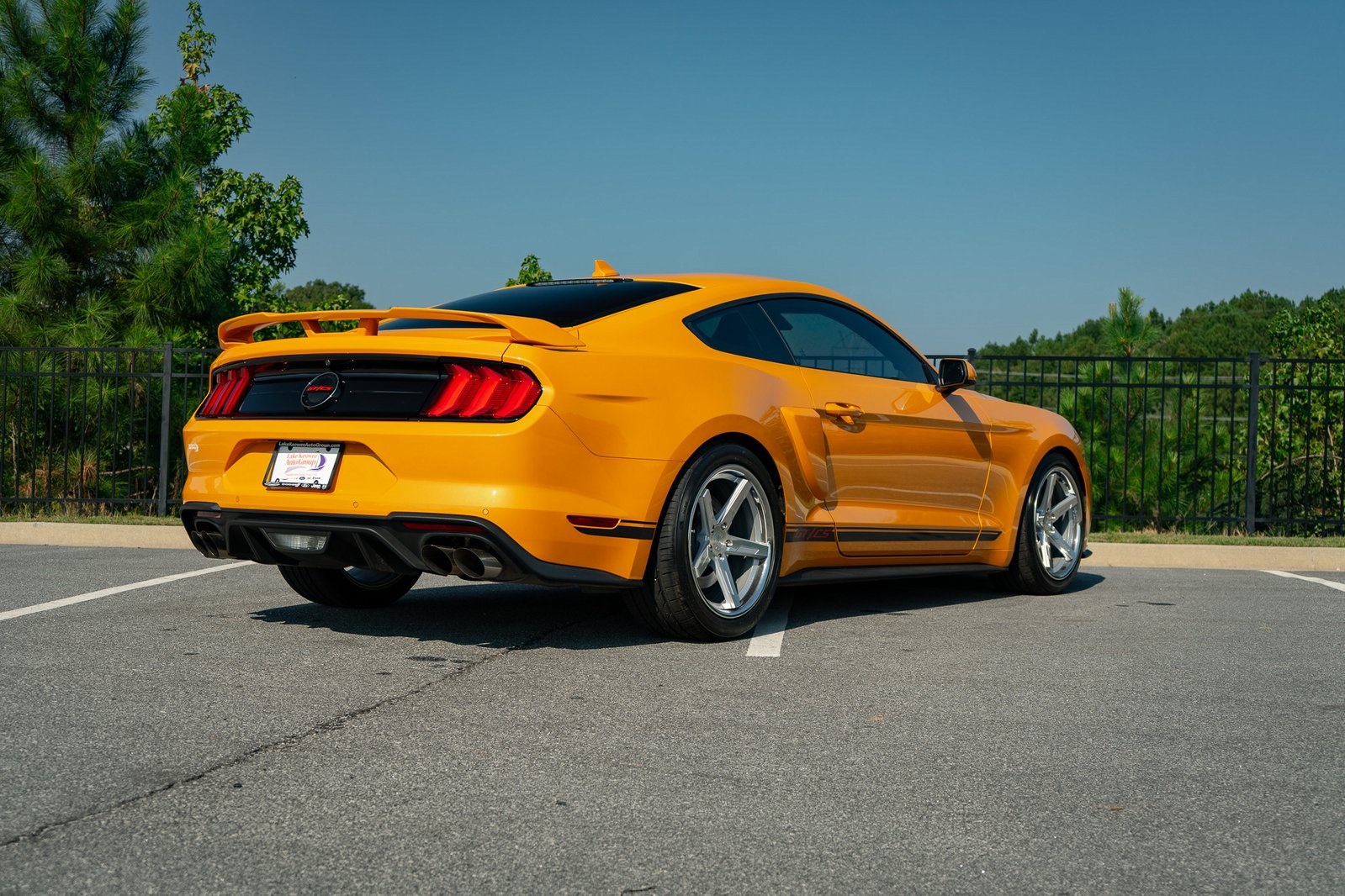 2022 Ford Mustang GT photo 17