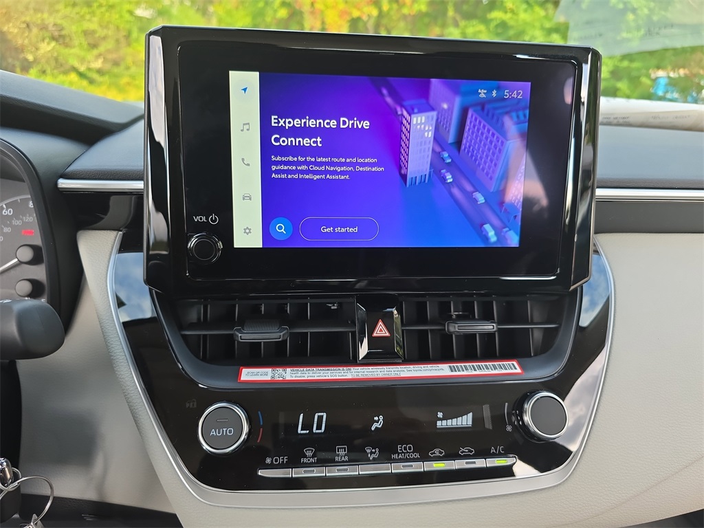 2025 Toyota Corolla LE photo 19