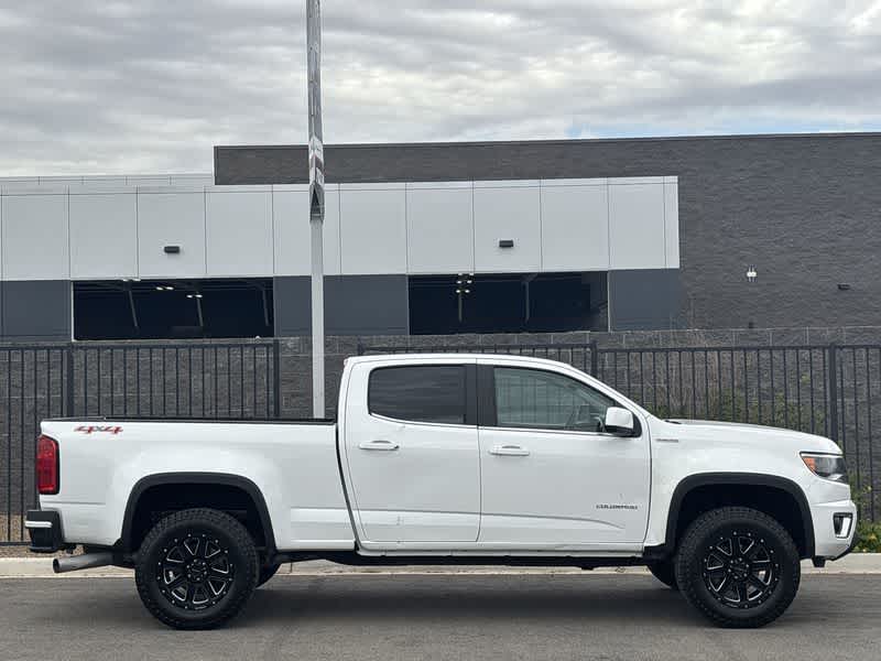 2019 Chevrolet Colorado LT photo 8