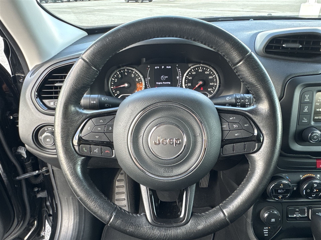 2017 Jeep Renegade Latitude North Edition photo 2