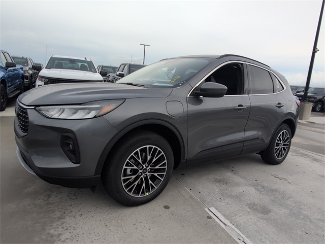 2025 Ford Escape Plug-In Hybrid Base photo 3