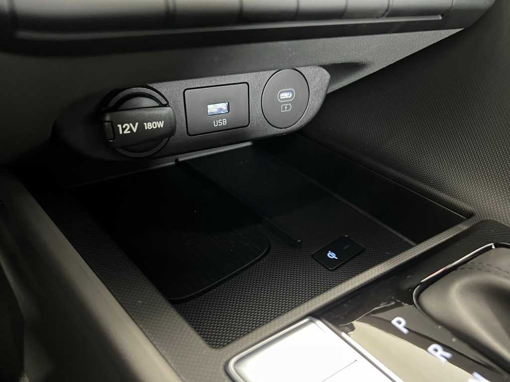 2025 Hyundai Elantra SEL Convenience photo 21