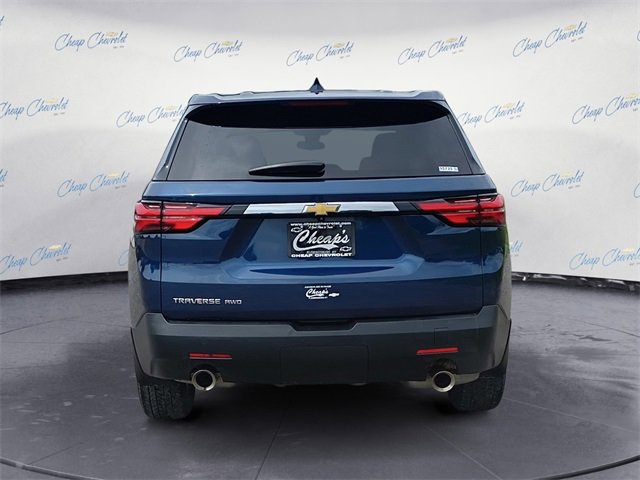 2022 Chevrolet Traverse LS photo 4