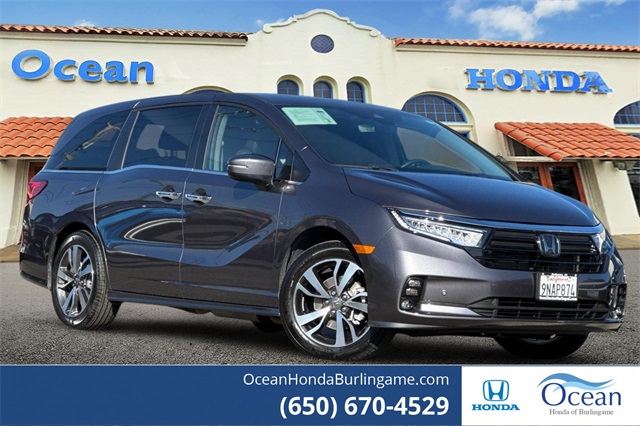 2024 Honda Odyssey Touring's photo
