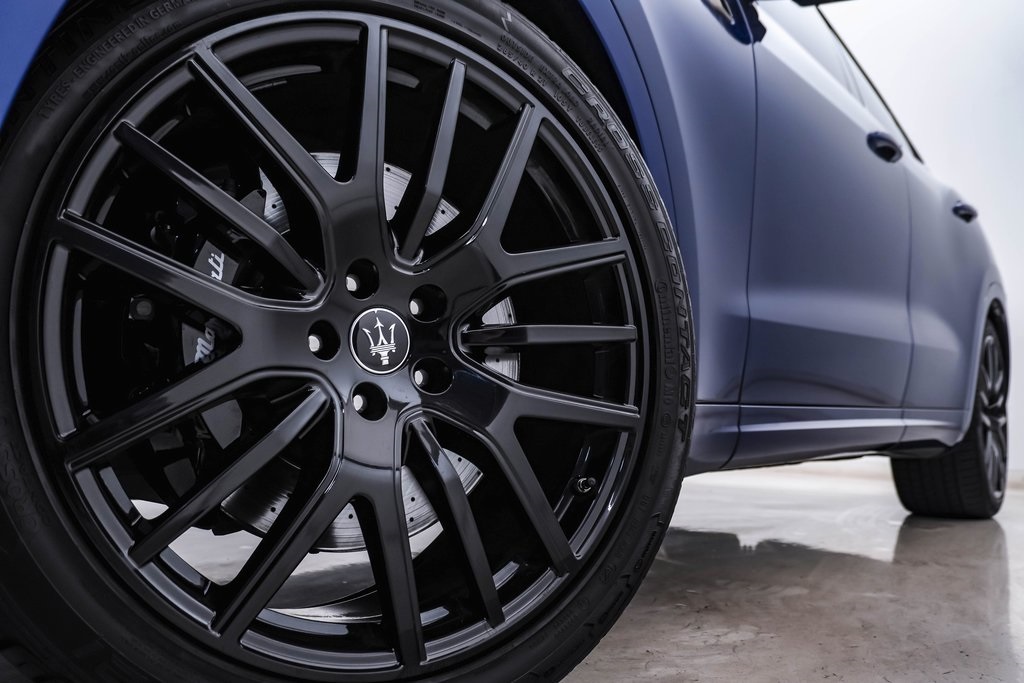 2022 Maserati Levante Modena photo 5