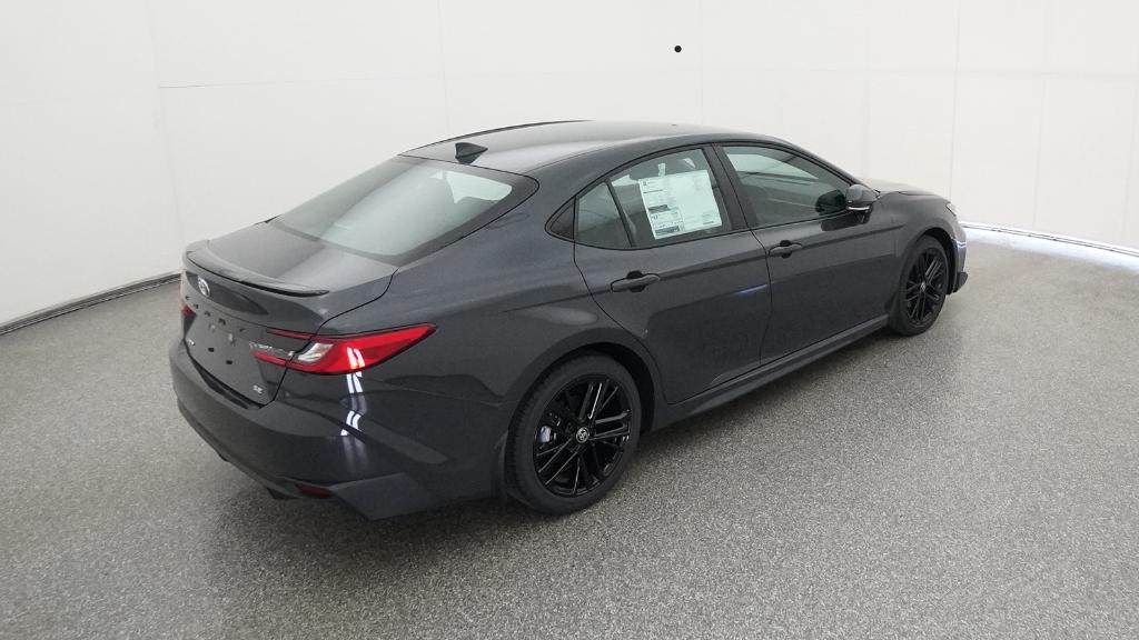 2025 Toyota Camry SE photo 22