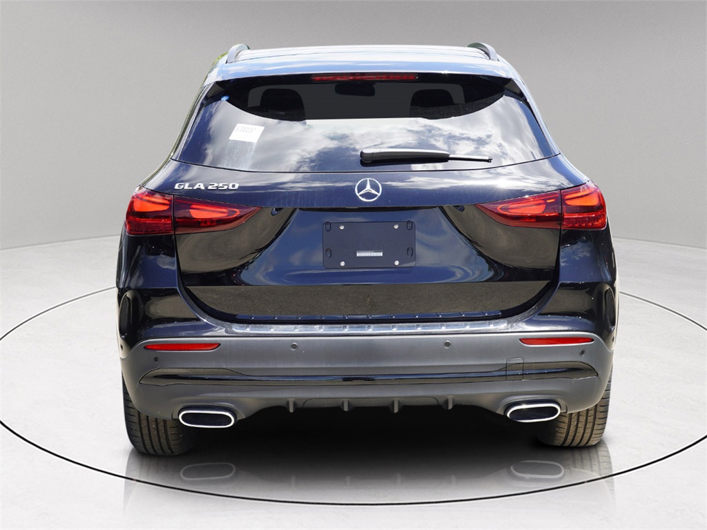 2025 Mercedes Benz GLA 250 photo 4