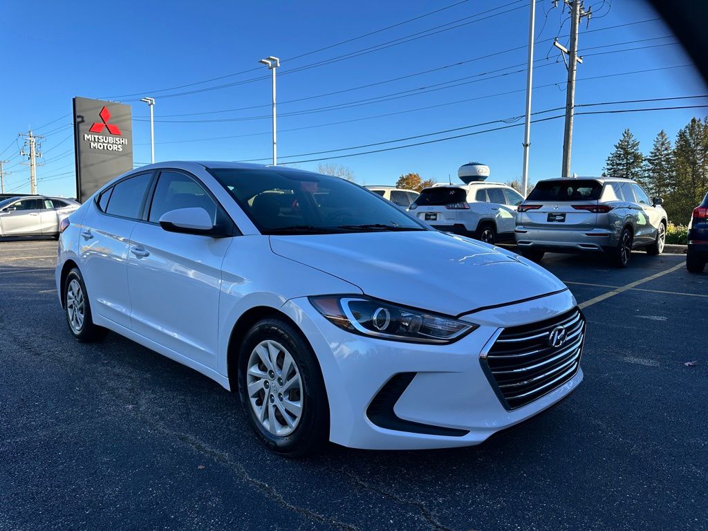 2017 Hyundai Elantra SE photo 3