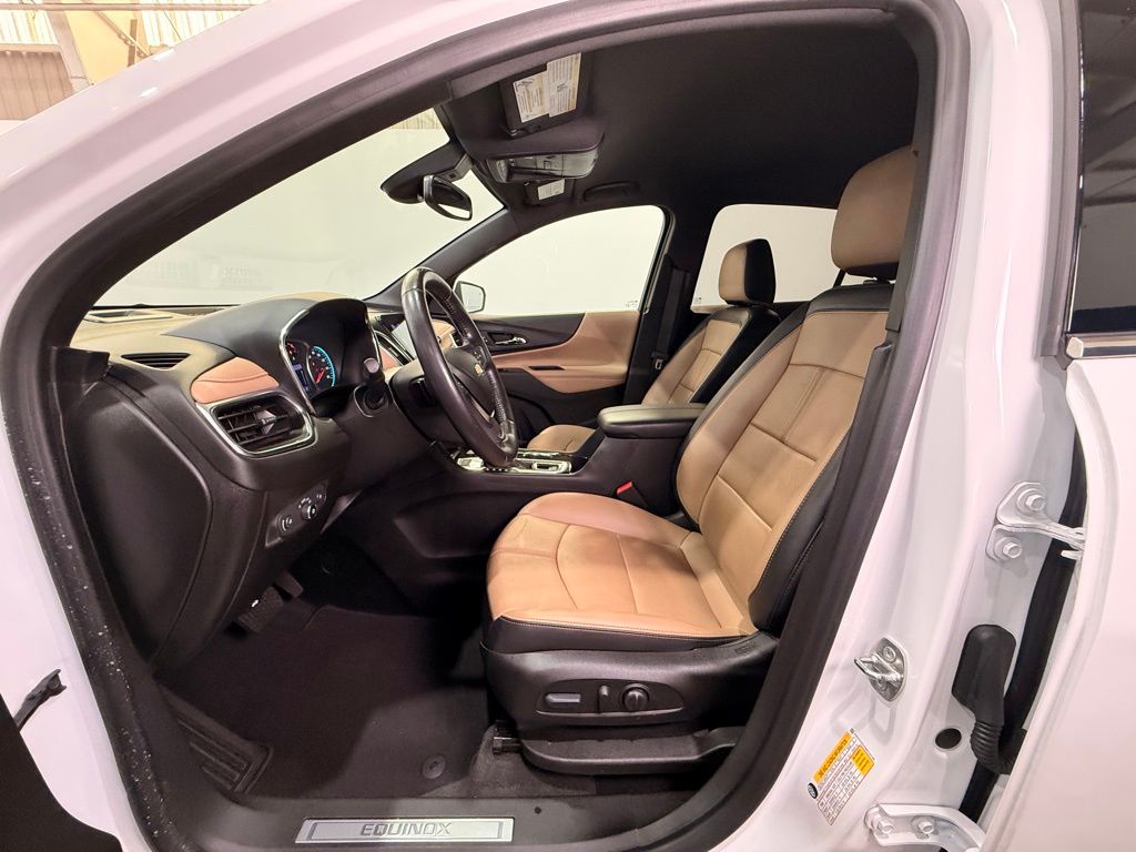 2022 Chevrolet Equinox Premier photo 16