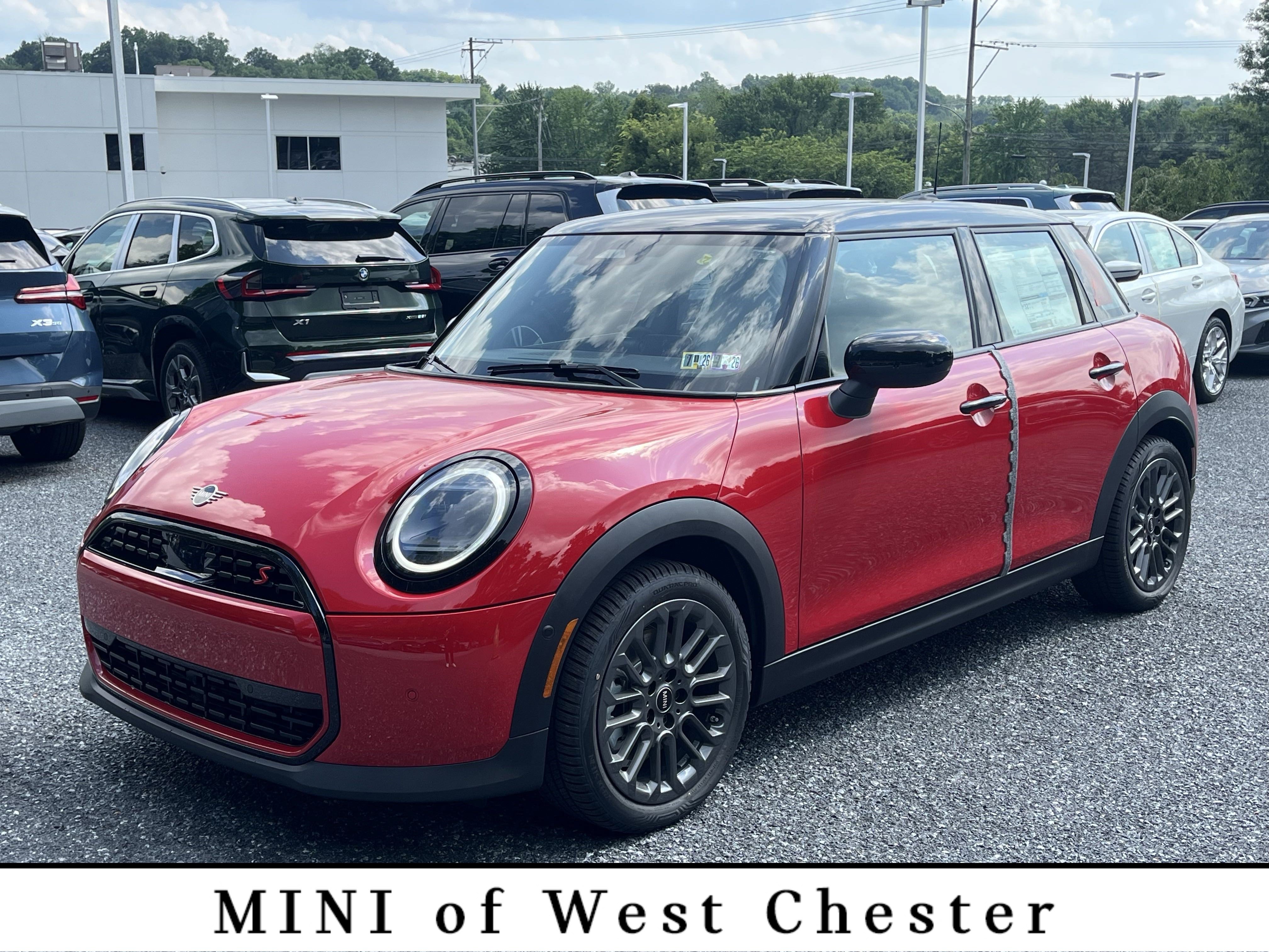 2025 MINI Hardtop 4 Door S's photo