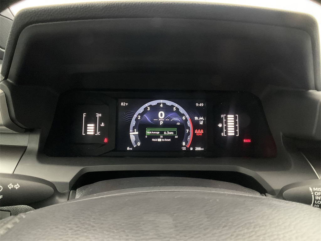 2025 Toyota Tacoma SR5 photo 26