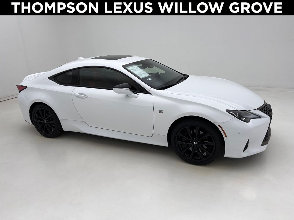 2022 Lexus RC 300 F SPORT photo 2