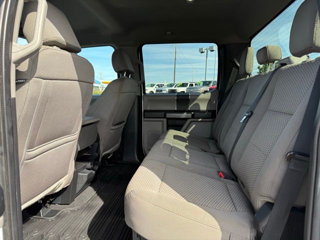 2021 Ford F-350 XLT photo 31