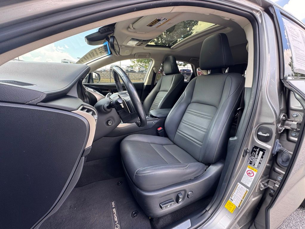 2019 Lexus NX 300h Luxury photo 20