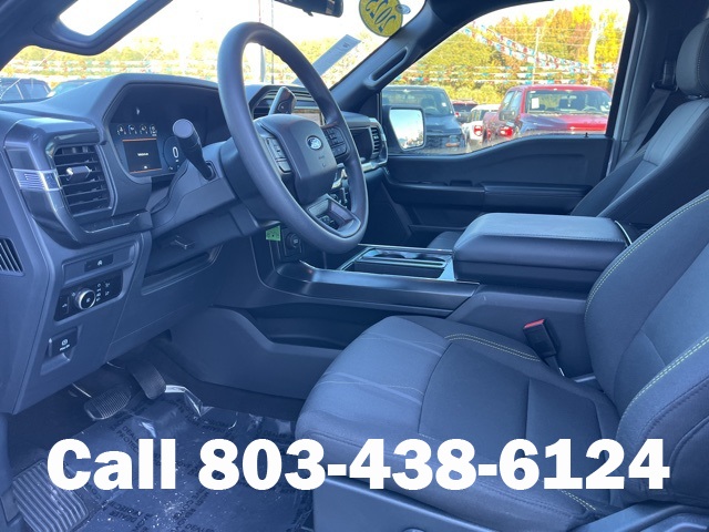 2025 Ford F-150 STX photo 4