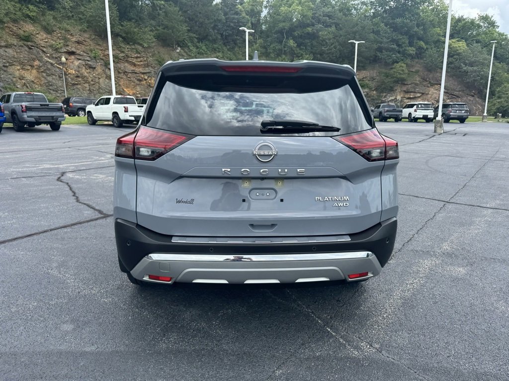 2023 Nissan Rogue Platinum photo 6