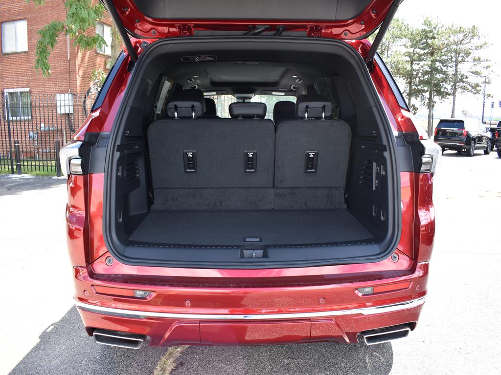 2026 Buick Enclave Avenir photo 10