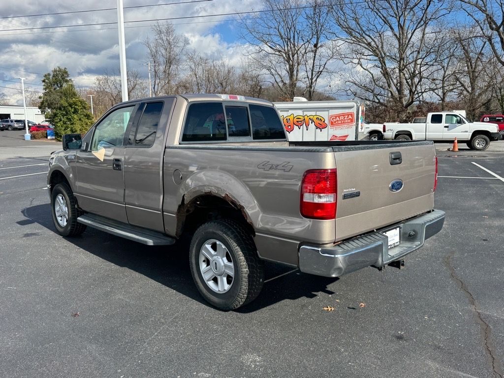 2004 Ford F-150 photo 3