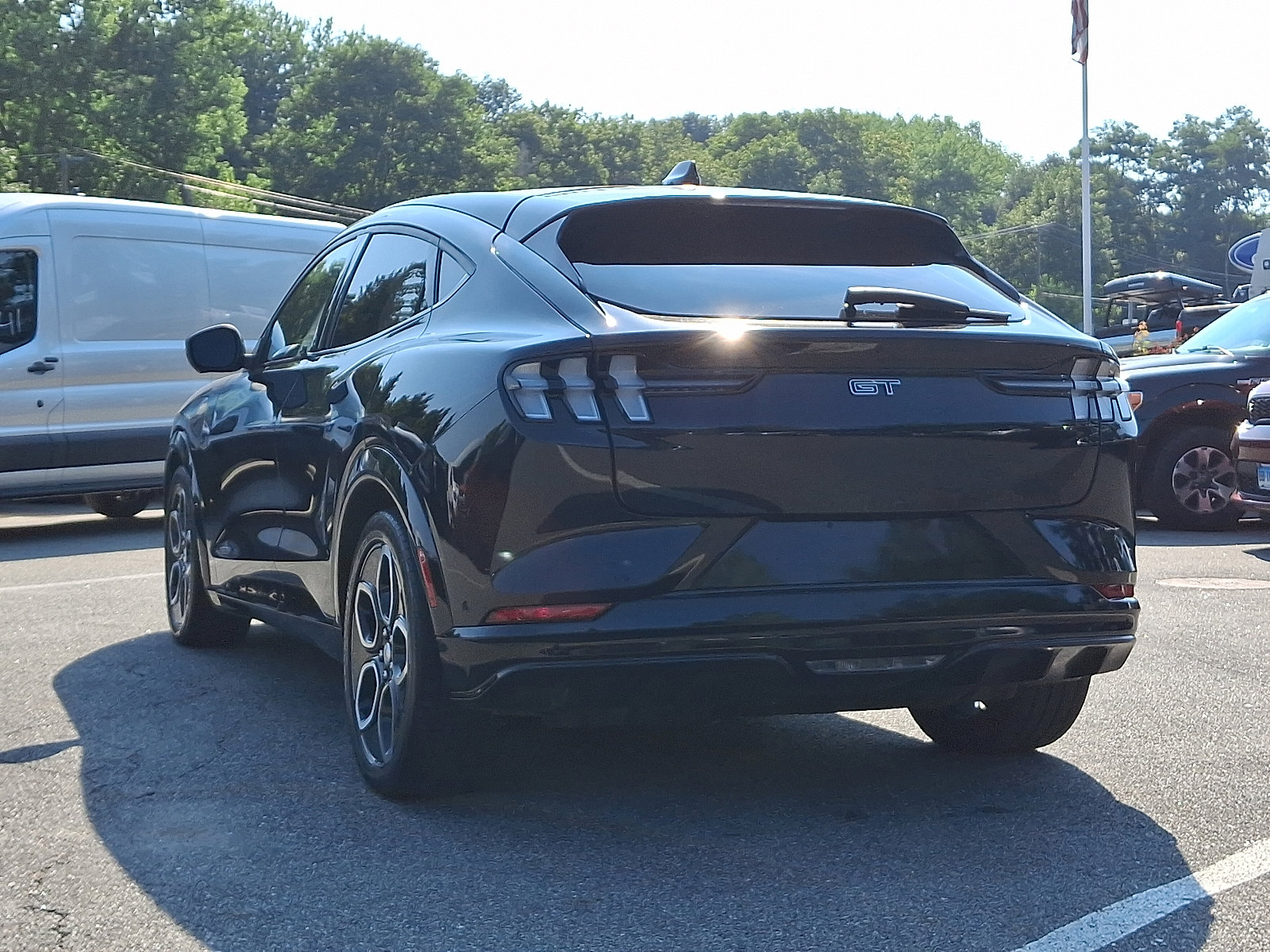 2022 Ford Mustang Mach-E GT photo 8