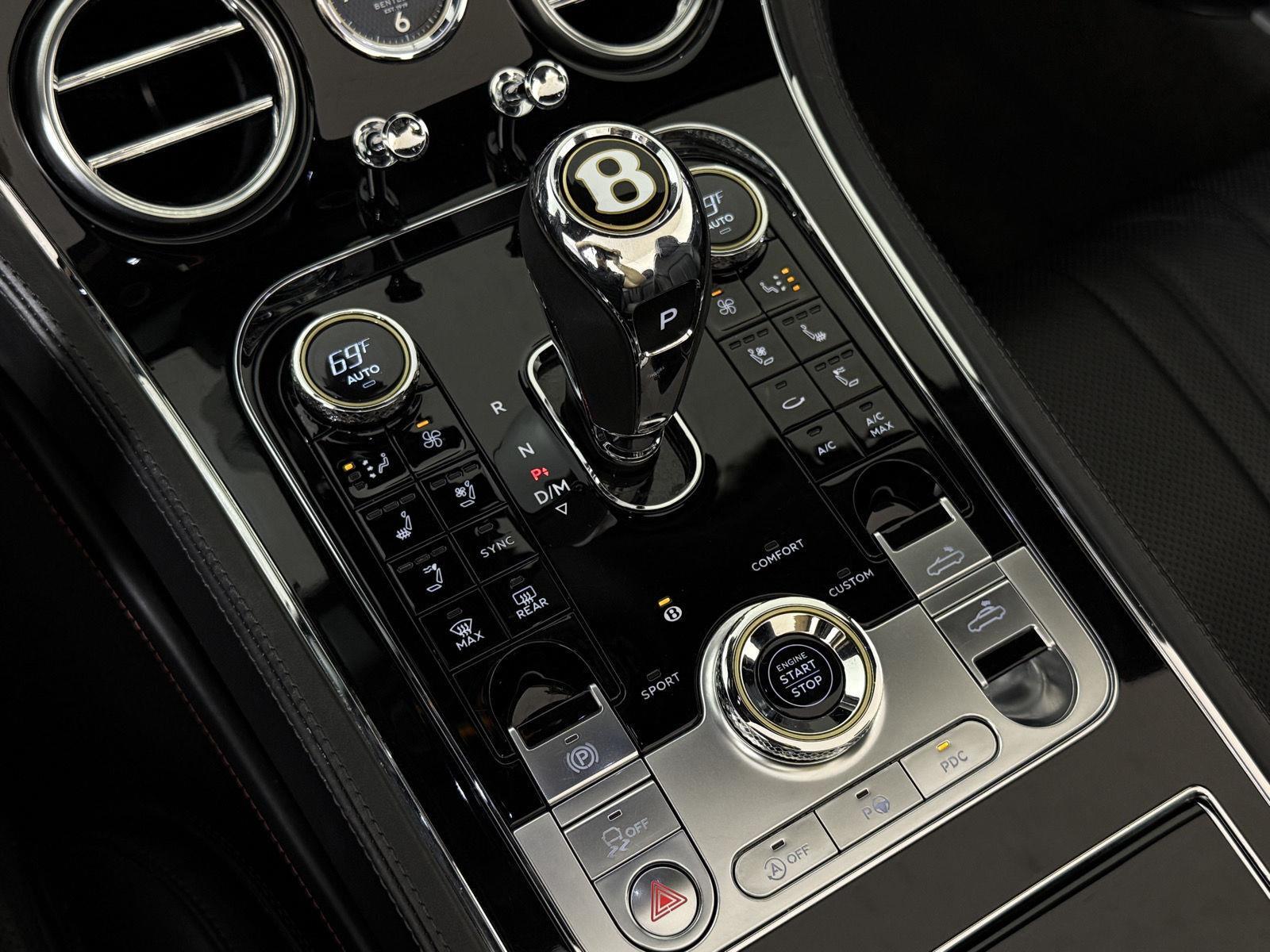 2020 Bentley Continental GT V8 photo 23
