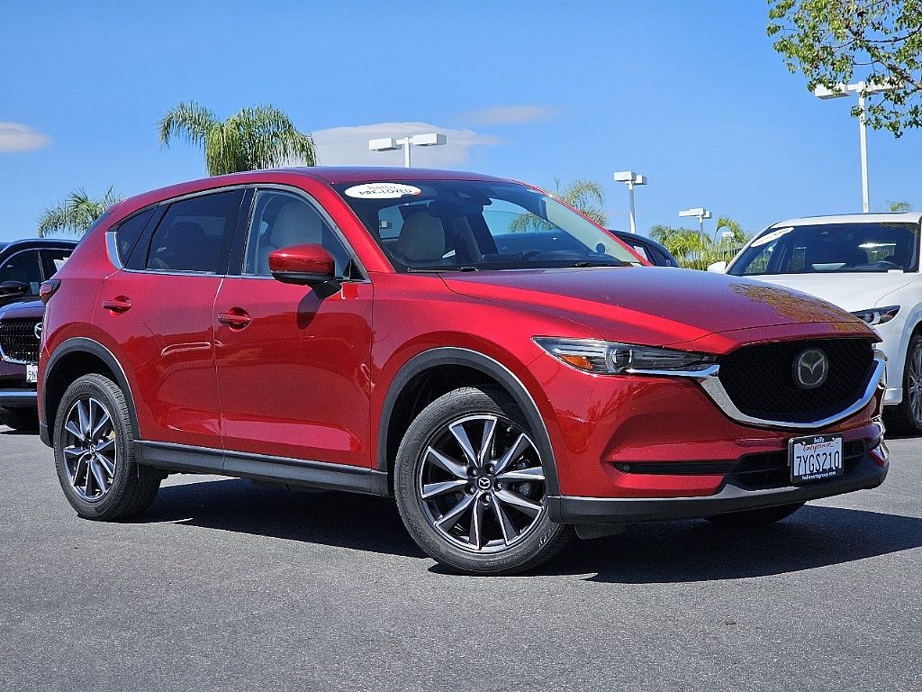 2017 Mazda CX-5 Grand Touring photo 2