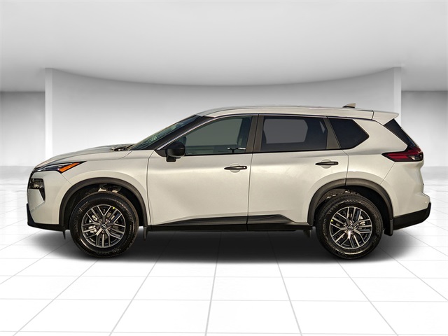 2025 Nissan Rogue S photo 2