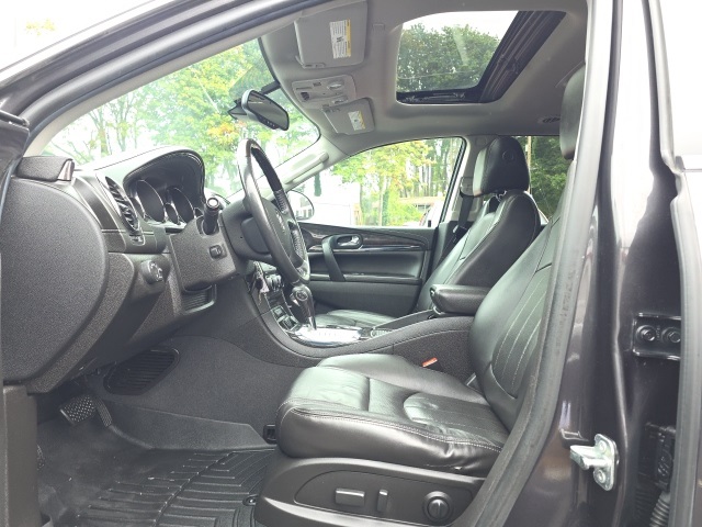 2016 Buick Enclave Premium photo 8