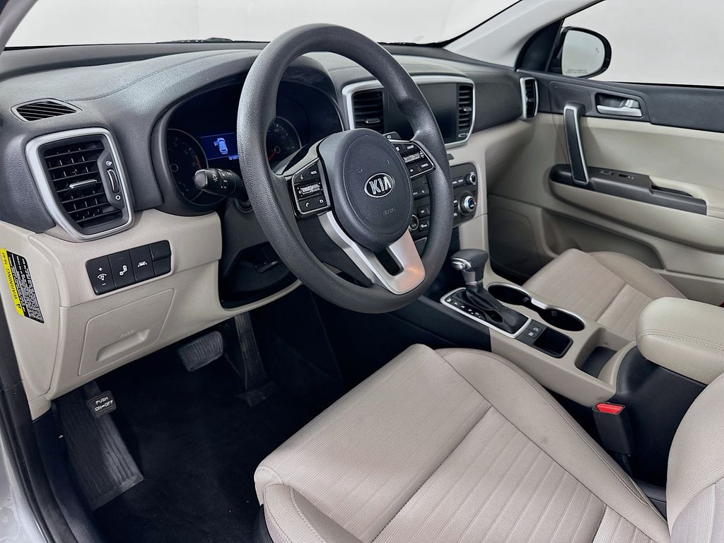 2021 Kia Sportage LX photo 9