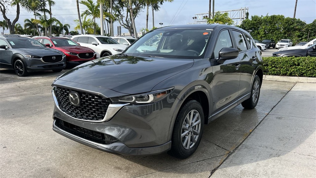 2025 Mazda CX-5 2.5 Select photo 4