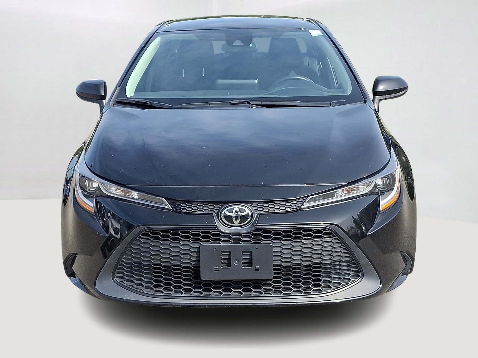 2022 Toyota Corolla LE photo 2