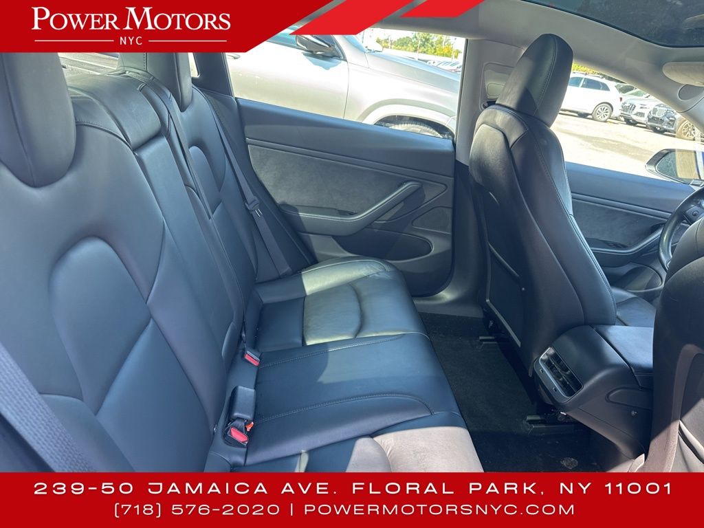 2019 Tesla Model 3 Long Range photo 15