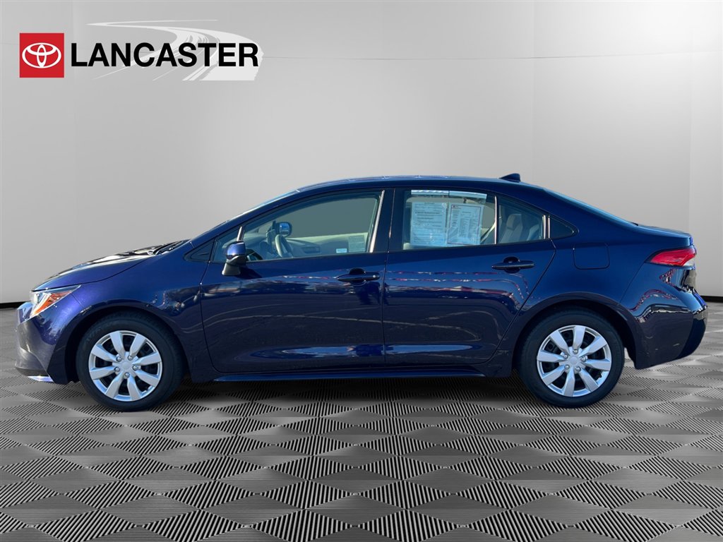 2022 Toyota Corolla LE photo 4