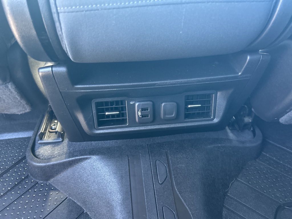 2019 Chevrolet Silverado 1500 LT photo 25