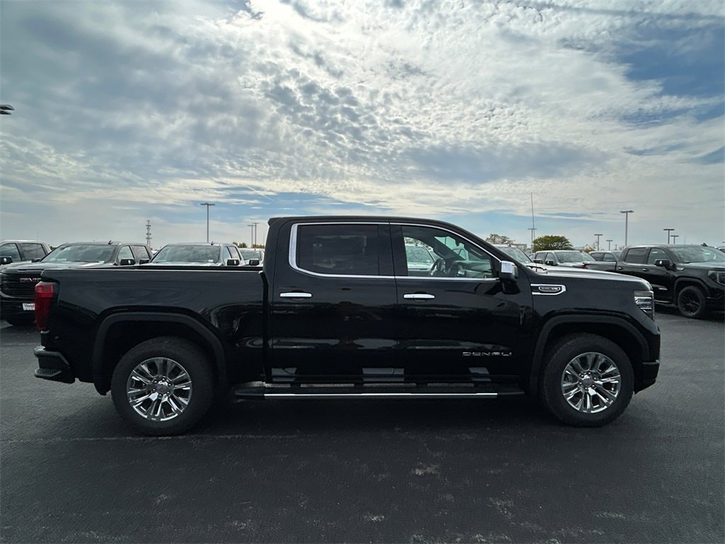 2026 GMC SIERRA - Image 8