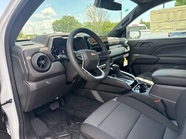 2025 Chevrolet Colorado LT photo 20