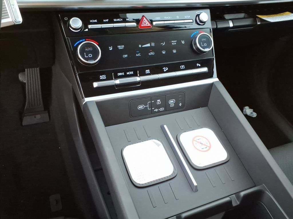 2026 Hyundai Santa Fe SEL photo 4