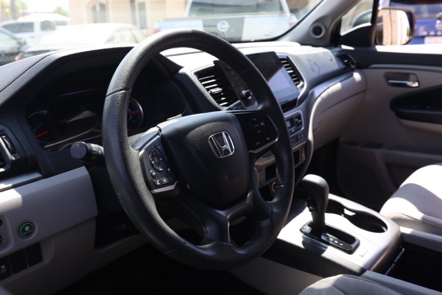 2020 Honda Pilot EX photo 12