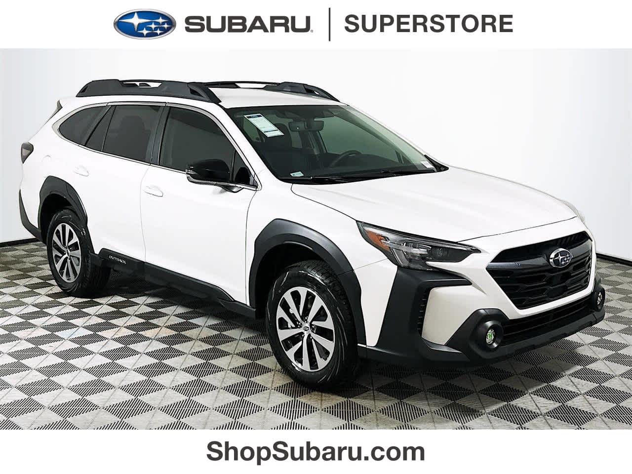 2025 Subaru Outback Premium's photo