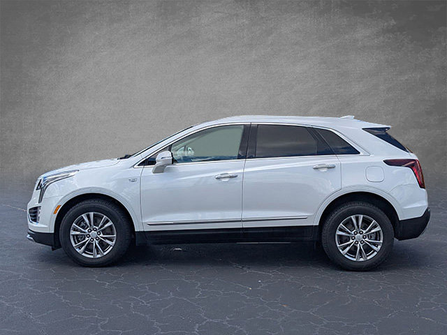 2022 Cadillac XT5 Premium Luxury photo 2