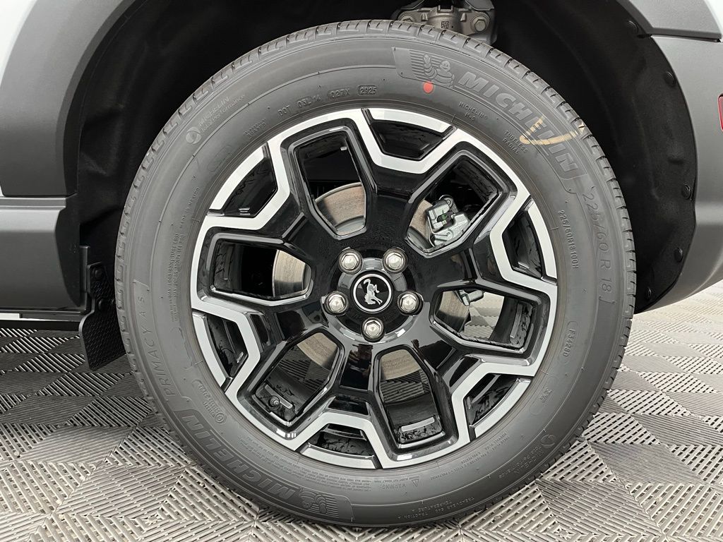 2025 Ford Bronco Sport Outer Banks photo 24